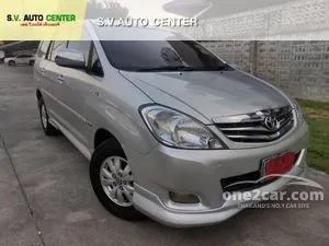 2010 Toyota INNOVA 2.0 V Wagon