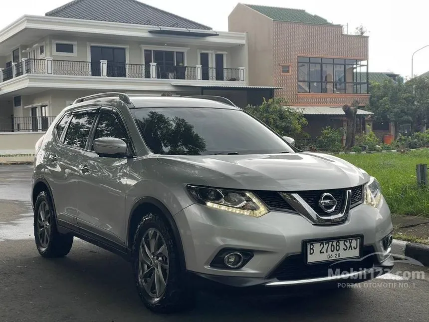 Jual Mobil Nissan X
