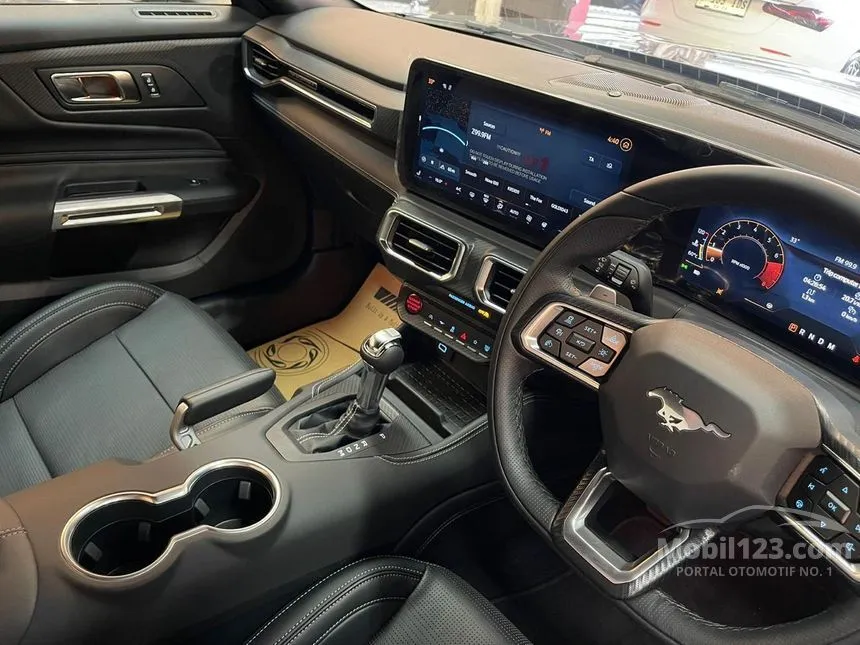 2024 Ford Mustang EcoBoost Fastback