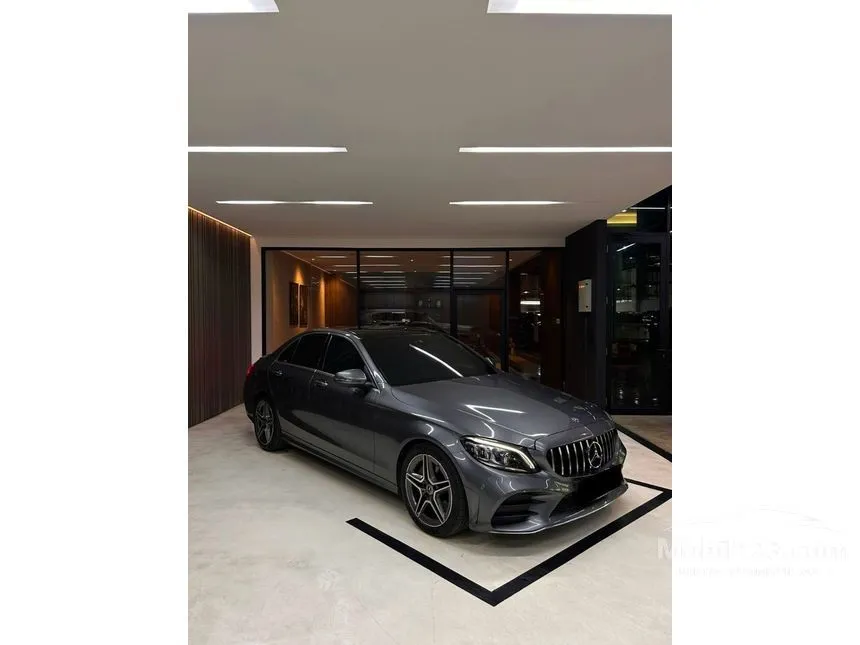 2019 Mercedes-Benz C300 AMG Line Sedan