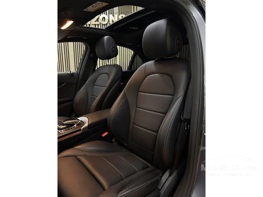 2019 Mercedes-Benz C300 AMG Line Sedan