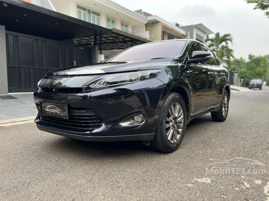 2014 Toyota Harrier SUV