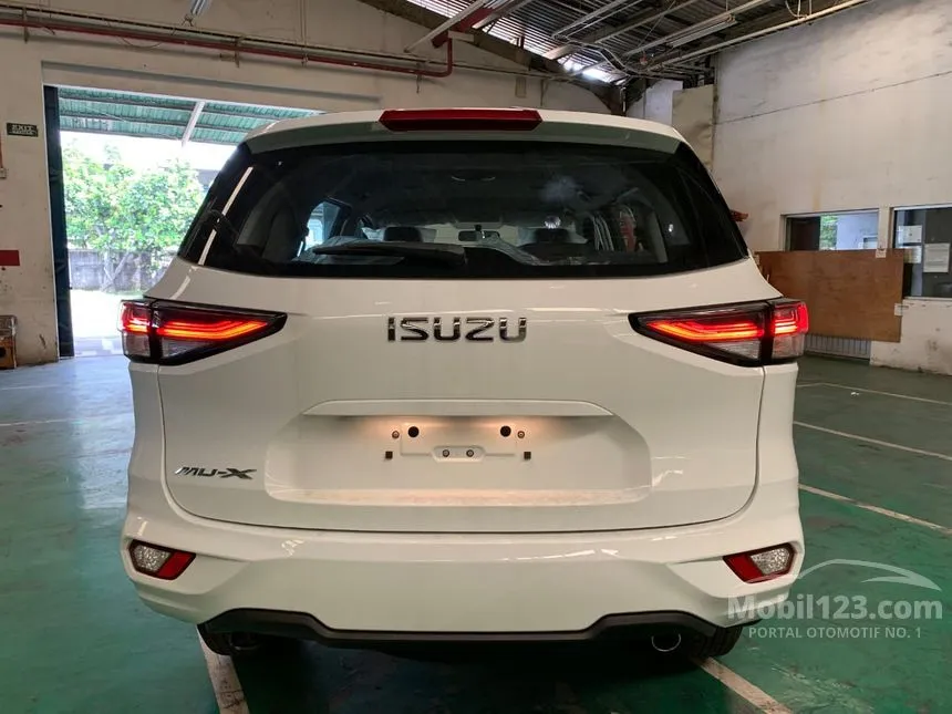 2023 Isuzu MU-X 4X4 SUV