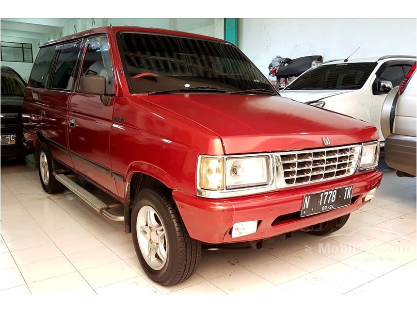 Jual Mobil  Isuzu  Panther  1994 2 3 Manual 2 3 di Jawa Timur 