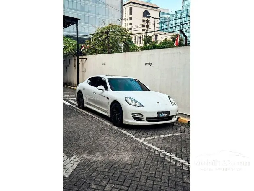 Jual Mobil Porsche Panamera 2013 Panamera 3.6 di DKI Jakarta Automatic Hatchback Putih Rp 925.000.000