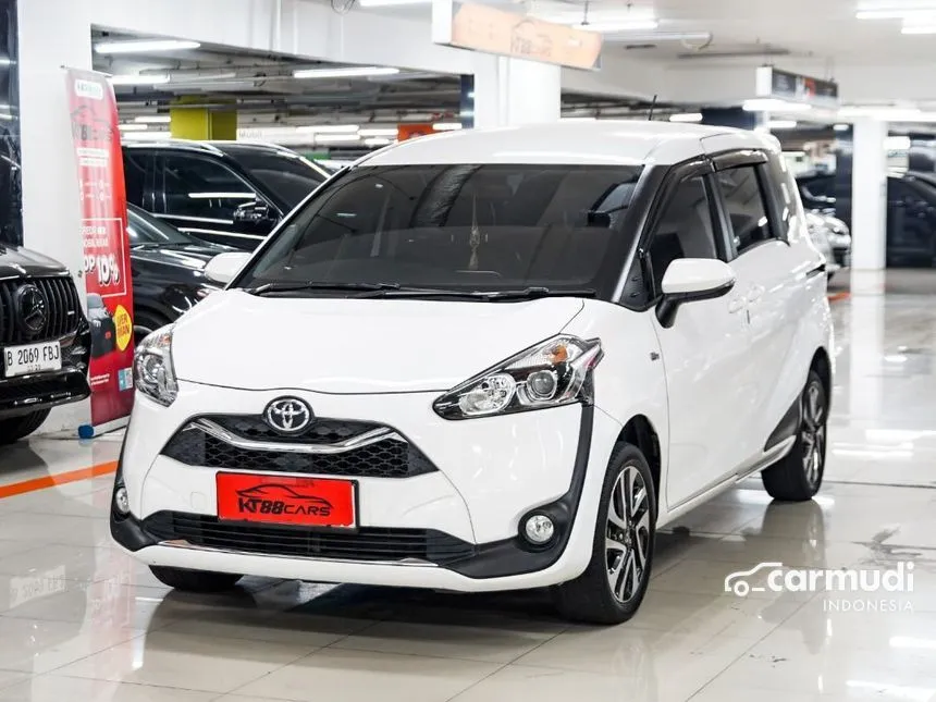 2020 Toyota Sienta V MPV