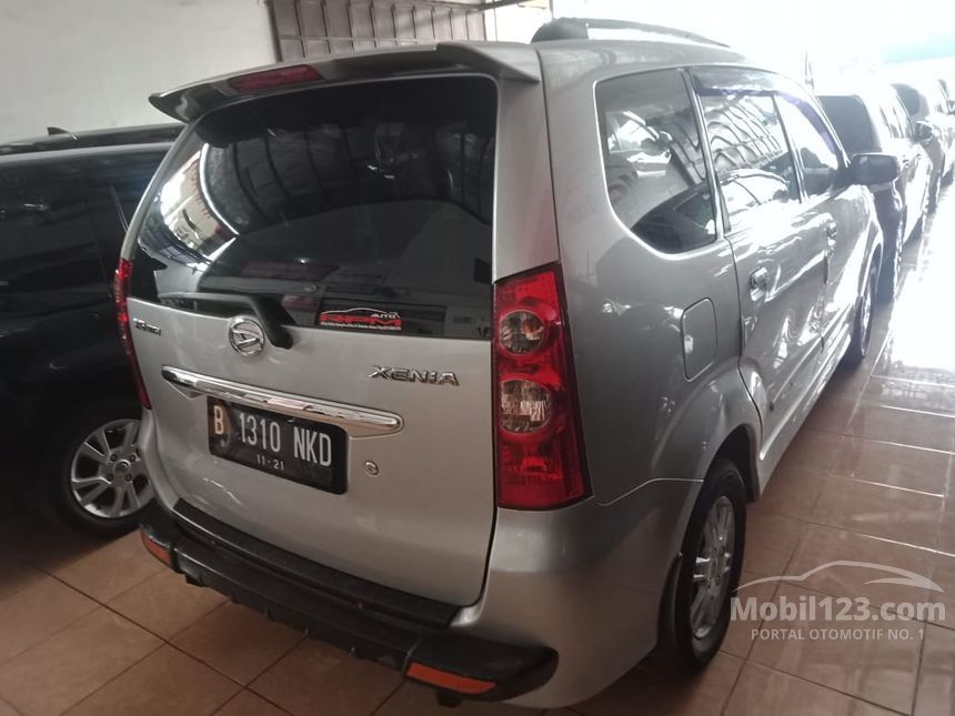  Jual Mobil Daihatsu Xenia 2011 Xi SPORTY 1.3 di Jawa Barat 