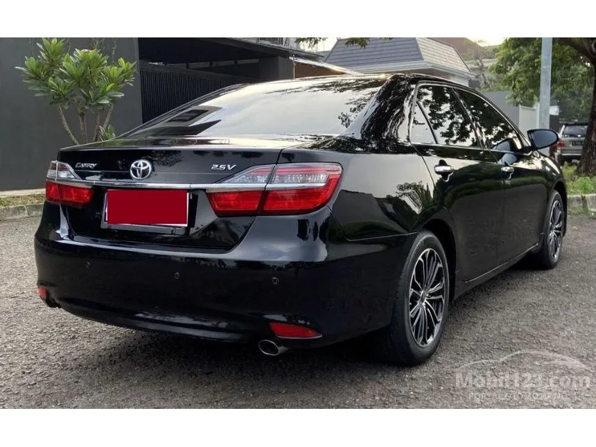 Jual Mobil Toyota Camry 2016 V 2.5 di DKI Jakarta Automatic Sedan Hitam Rp 229.000.000