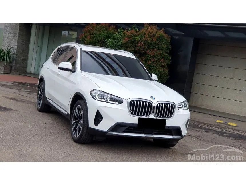 Jual Mobil BMW X3 2023 sDrive20i xLine 2.0 di DKI Jakarta Automatic SUV Putih Rp 892.000.000