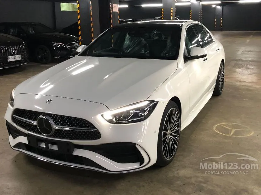 2025 Mercedes-Benz C300 AMG Line Sedan