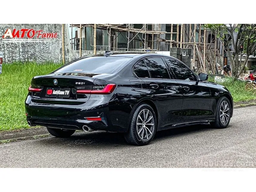 BMW 320i 2021 Dynamic 2.0 di DKI Jakarta Automatic Sedan Hitam ...