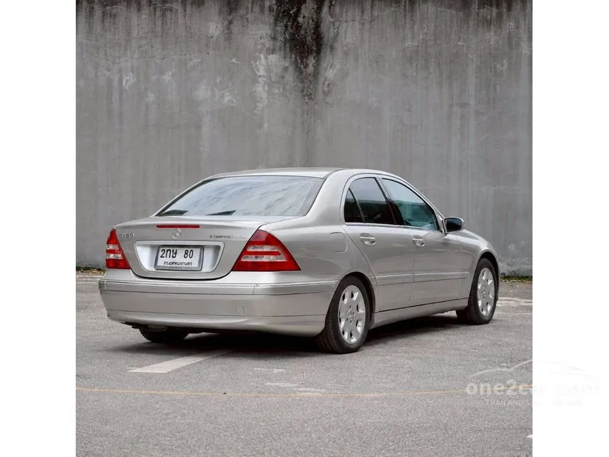 2005 Mercedes-Benz C180 Kompressor Elegance Sedan