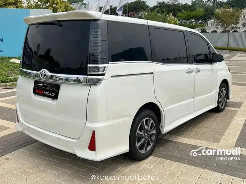 2018 Toyota Voxy Wagon