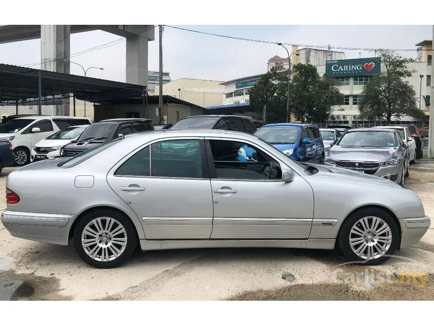 1998 Mercedes-Benz E240 Avantgarde Sedan