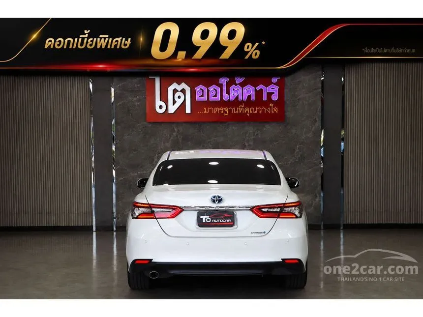 2022 Toyota CAMRY HEV Premium Sedan