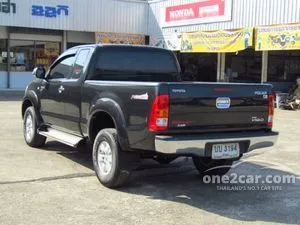 2011 Toyota HILUX VIGO 2.5 E Prerunner Smart Cab Pickup