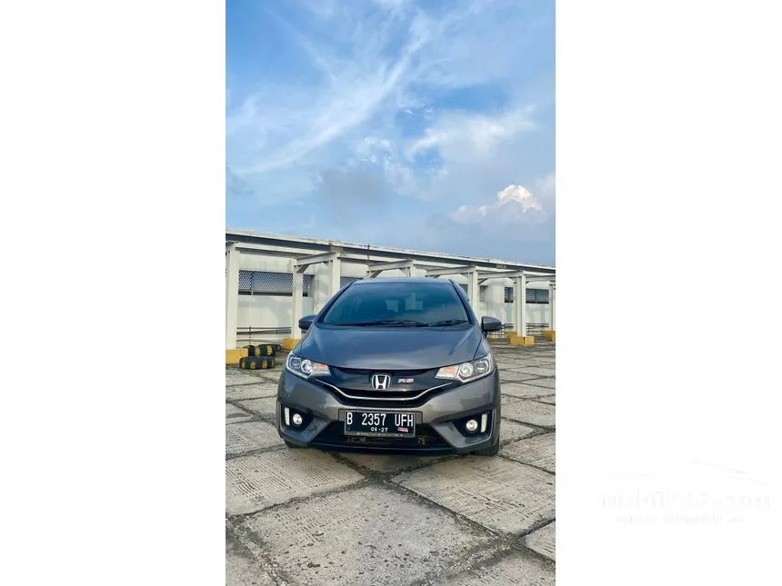 Jual Mobil Honda Jazz 2017 RS 1.5 di DKI Jakarta Automatic Hatchback Abu