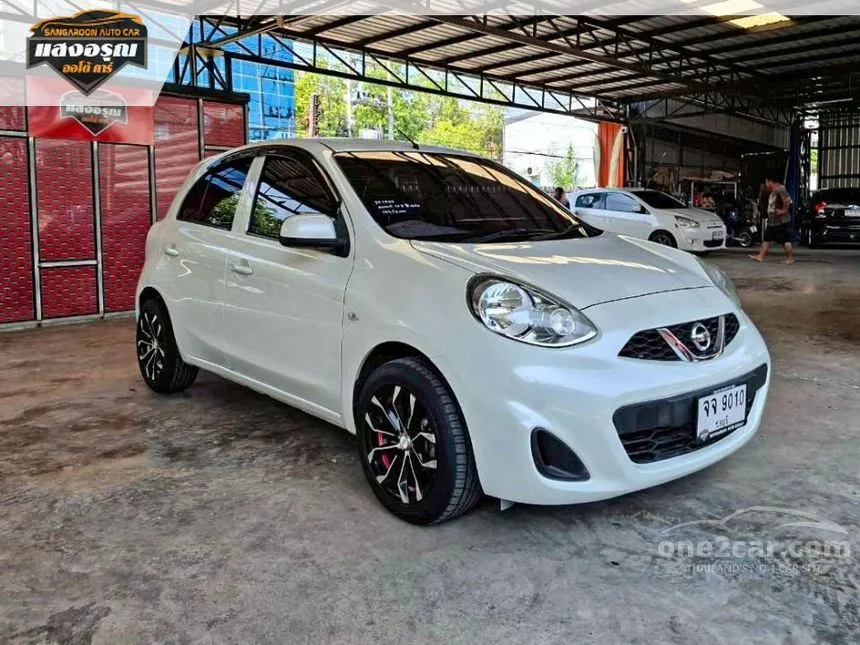 2016 Nissan MARCH E Hatchback
