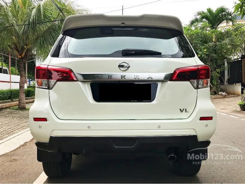 2018 Nissan Terra VL Wagon