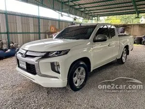 2020 Mitsubishi Triton 2.4 MEGA CAB (ปี 18-23) GLX Plus Pickup