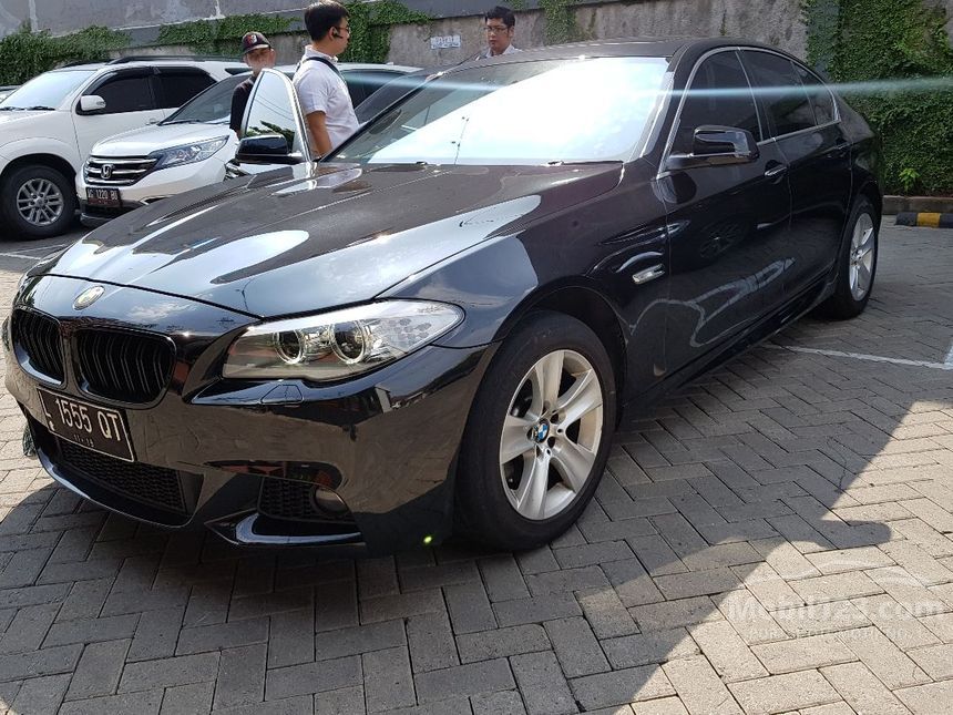 Jual Mobil  BMW  528i 2013 F10  2 0 di Jawa Timur Automatic 