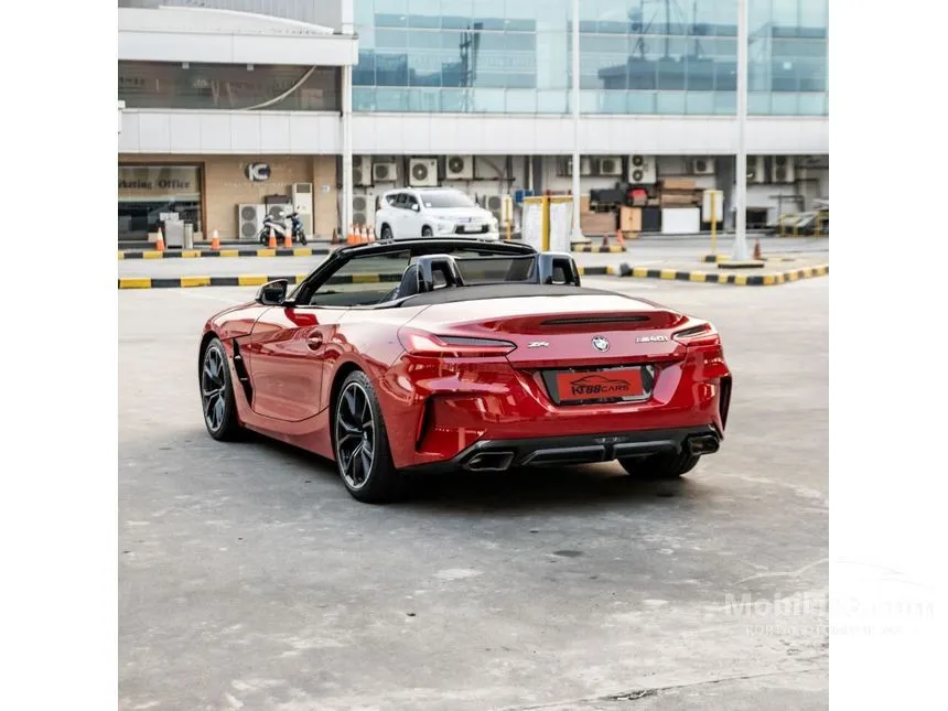 Jual Mobil BMW Z4 2023 M40i 3.0 di DKI Jakarta Automatic Convertible Merah Rp 1.696.000.000