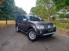 Mitsubishi Pajero Sport 2.5 AT Dakar Diesel 2011 Grey DP 39jt Kondisi Istimewa Dan Siap Pakai