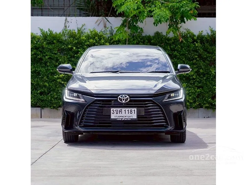 2023 Toyota Yaris Ativ Premium Sedan