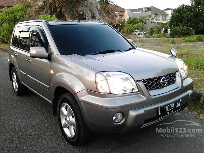 Jual Mobil Nissan X Trail 04 St 2 5 Di Jawa Timur Automatic Suv Silver Rp 103 000 000 Mobil123 Com