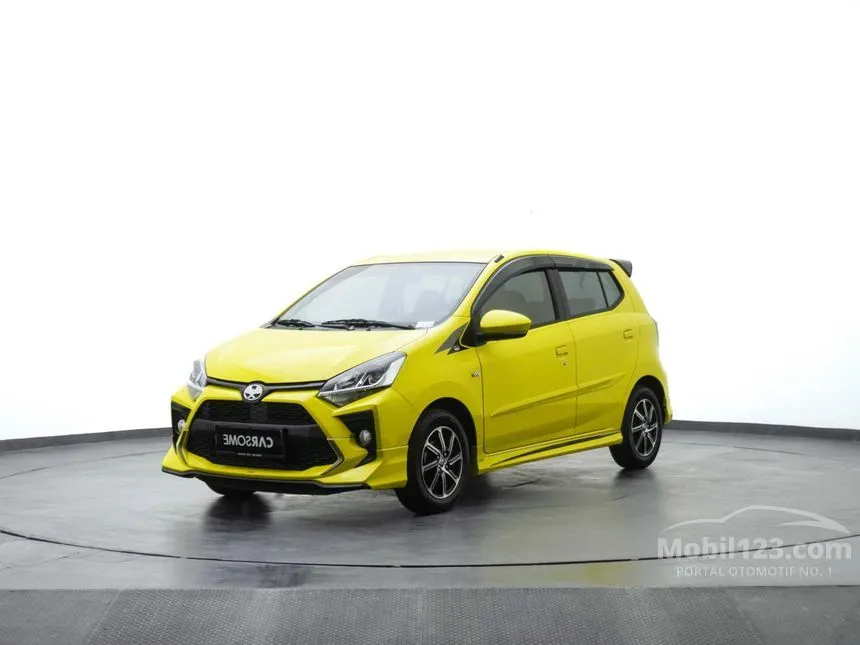 Jual Mobil Toyota Agya 2022 GR Sport 1.2 di Jawa Barat Automatic Hatchback Kuning Rp 144.000.000