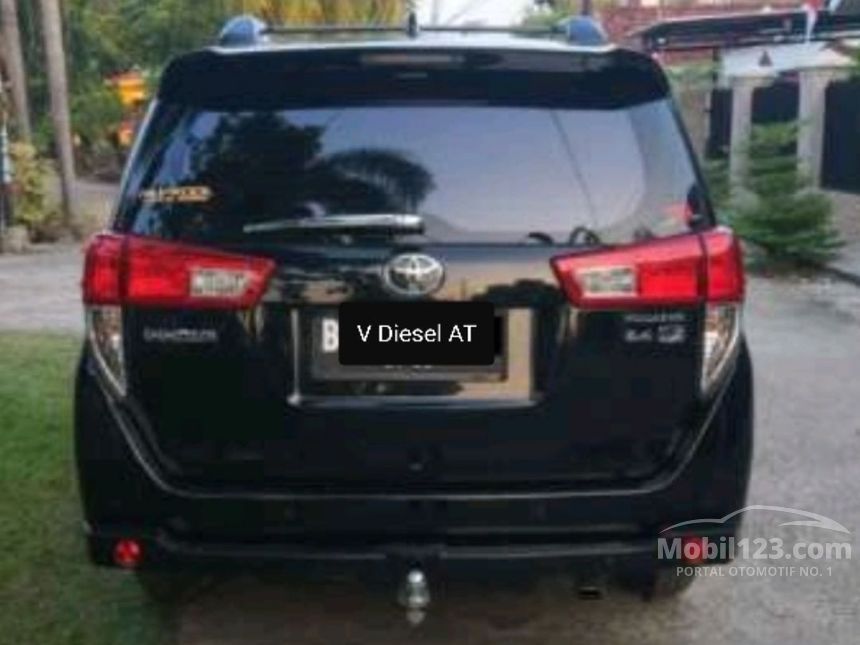 Jual Mobil  Toyota Kijang Innova 2021 V 2 4 di DKI Jakarta 