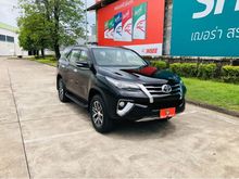 2017 Toyota Fortuner 2.8 (ปี 15-18) V 4WD SUV