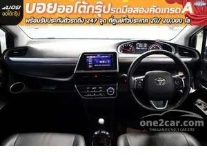 2016 Toyota SIENTA 1.5 V Wagon