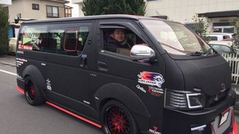 เอาเครื่อง R35 มาใส่ Toyota Hiace ยังได้อีก