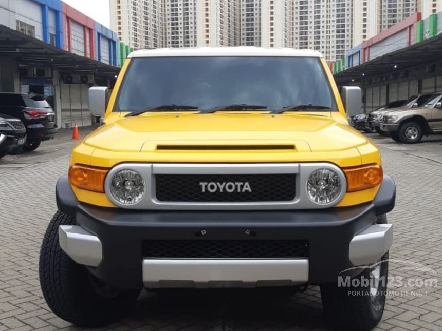 Jual Mobil Toyota Fj Cruiser 2012 Gsj15w 4 0 Di Dki Jakarta