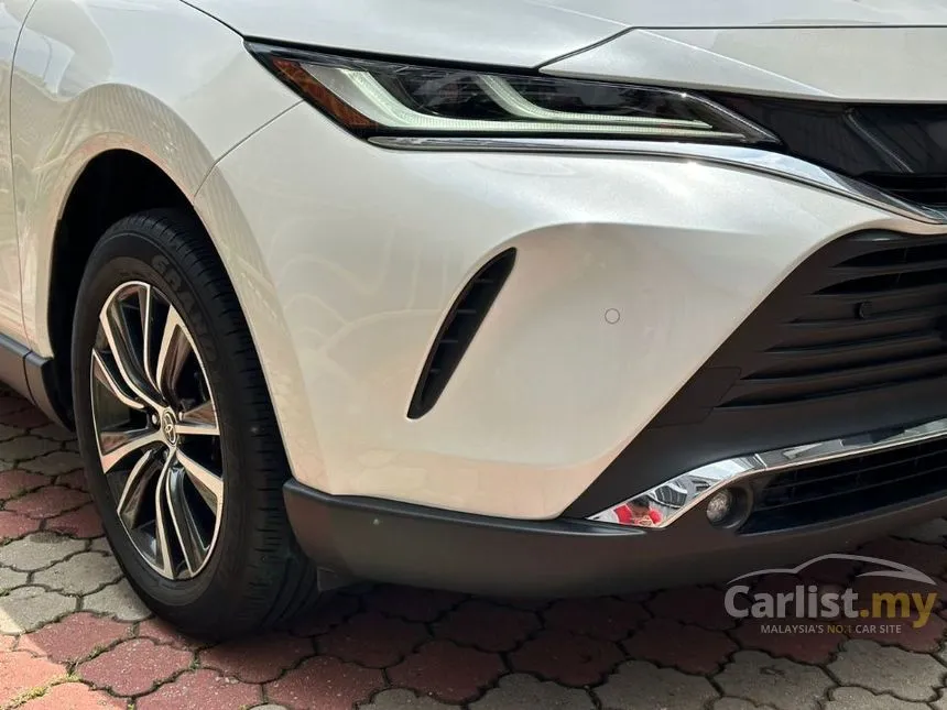 2023 Toyota Harrier Luxury SUV