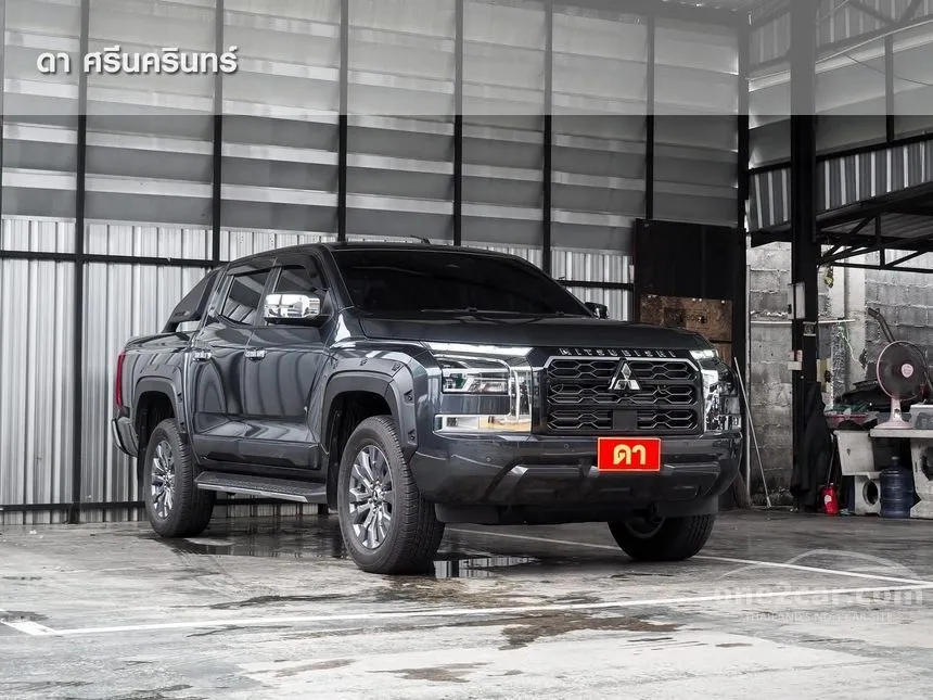 2024 Mitsubishi TRITON Plus Ultra Double Cab Pickup
