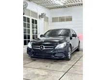 2015 Mercedes-Benz C200 2.0 Avantgarde CKD Sedan Black on Black Odo 65 Rb (TERMURAH)