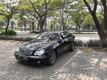 2005 Mercedes-Benz C240 2.6 Elegance Sedan