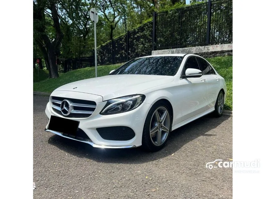 2018 Mercedes-Benz C200 AMG Line Sedan