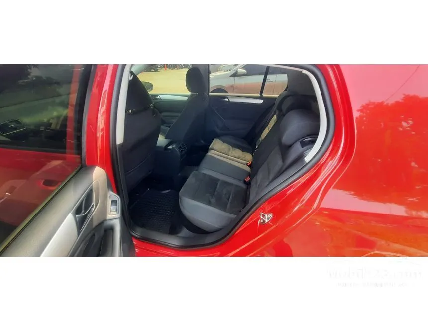 2010 Volkswagen Golf TSI Hatchback