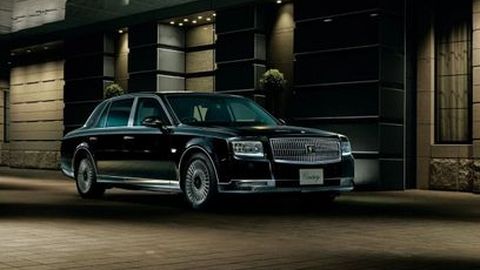 2018 Toyota Century ชีวิตติดหรูแบบ Rolls-Royce ในราคาเพียงครึ่งเดียว