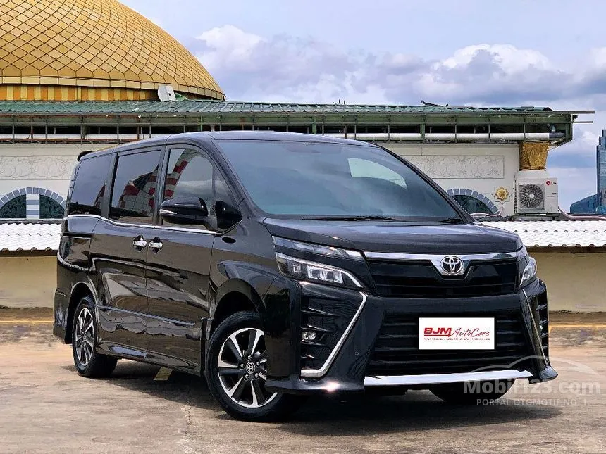 Jual Mobil Toyota Voxy 2017 2.0 di DKI Jakarta Automatic MPV Hitam Rp 278.000.000