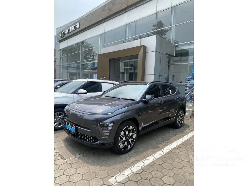 Jual Mobil Hyundai Kona 2024 Electric Long Range Signature di Banten Automatic Wagon Abu