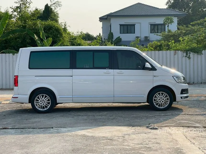 2018 Volkswagen CARAVELLE TDi Comfortline Van