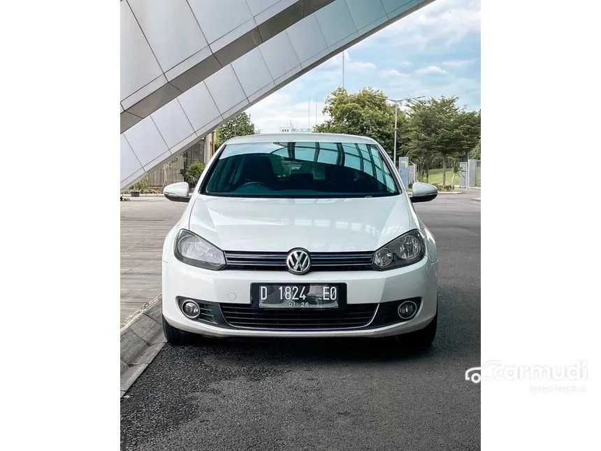 2010 Volkswagen Golf TSI Hatchback