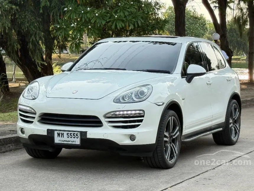 2012 Porsche CAYENNE SUV