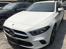 Demo Car Mercedes-Benz A200 Putih 1.3 Progressive Line Hatchback
