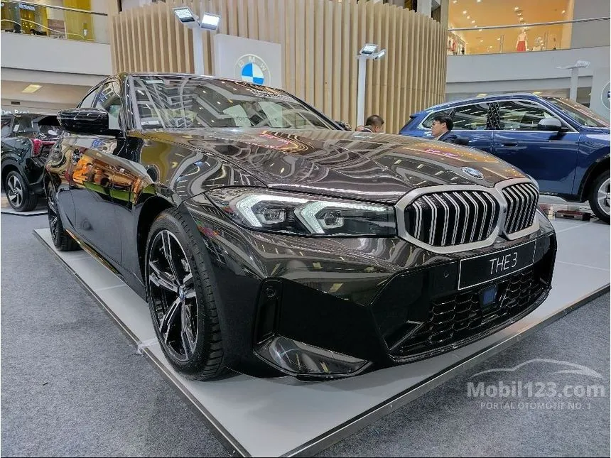 Jual Mobil BMW 320i 2024 M Sport 2.0 di DKI Jakarta Automatic Sedan Biru Rp 1.145.000.000