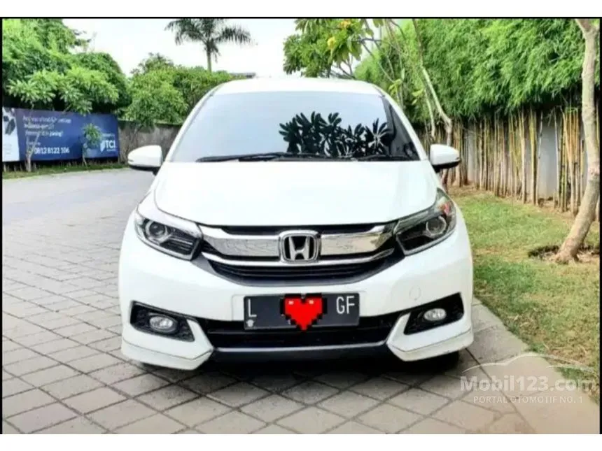 Jual Mobil Honda Mobilio 2019 E 1.5 di Jawa Timur Automatic MPV Putih Rp 165.000.000